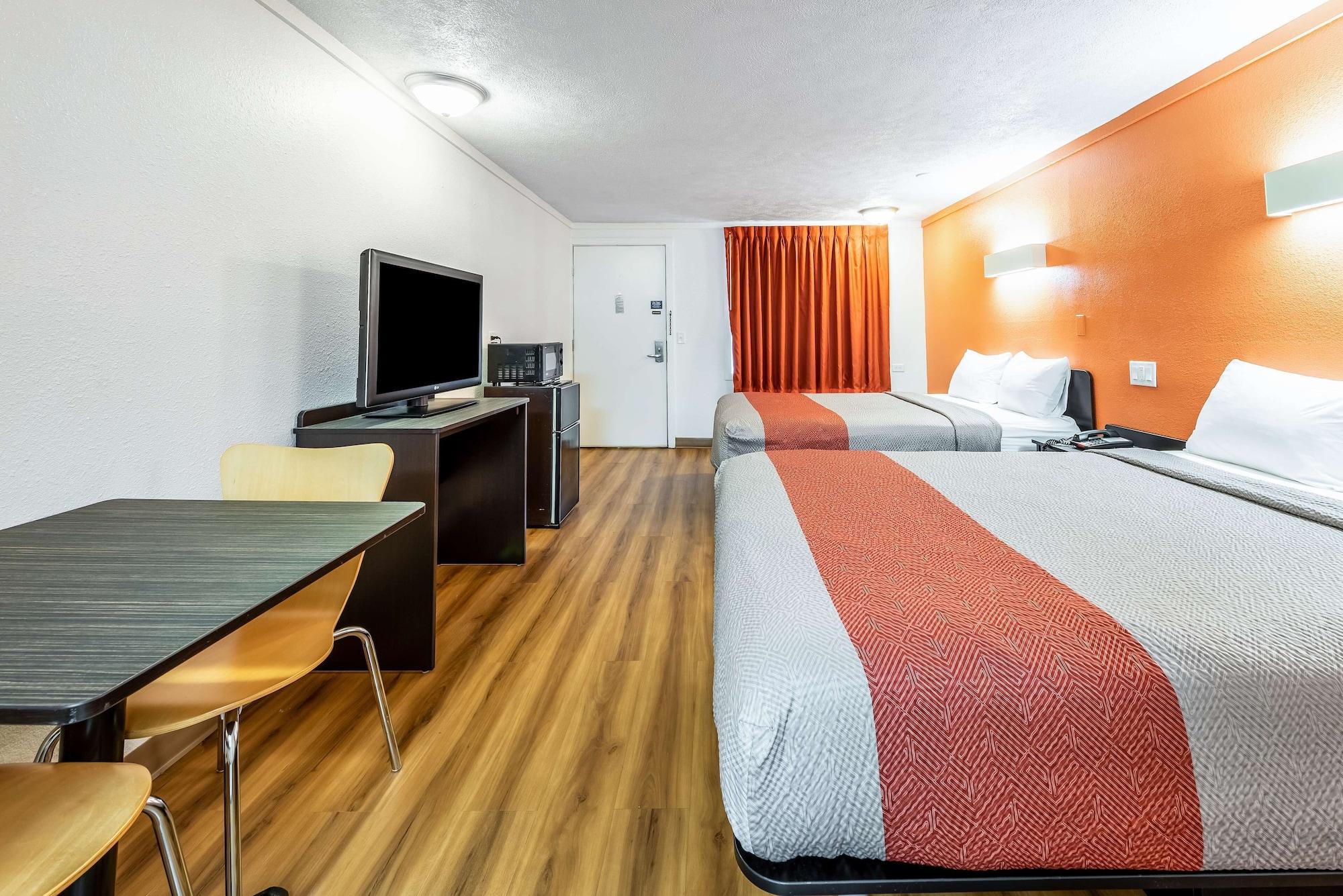 Motel 6-Mansfield, Oh ภายนอก รูปภาพ