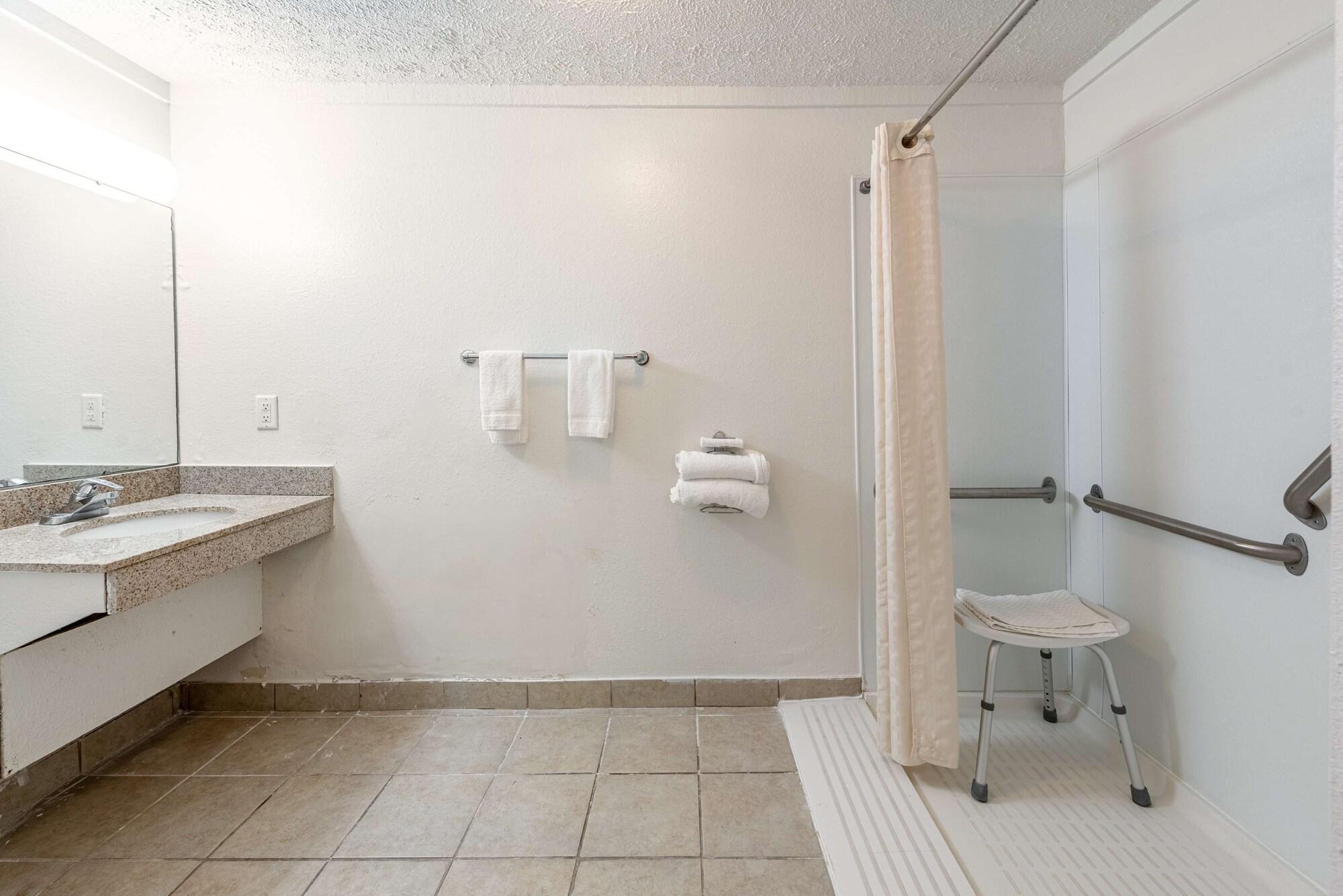 Motel 6-Mansfield, Oh ภายนอก รูปภาพ