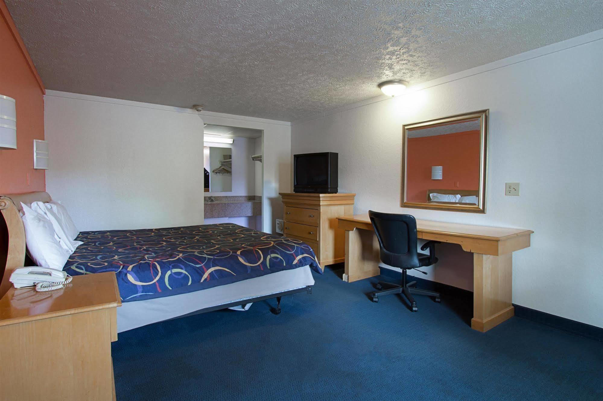 Motel 6-Mansfield, Oh ภายนอก รูปภาพ
